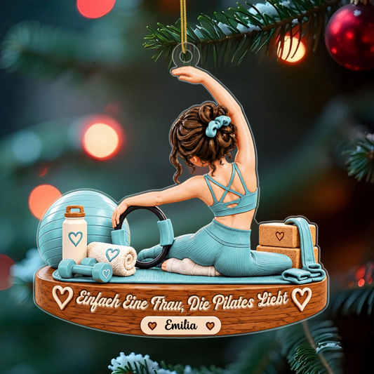 Einfach_Ein_M_dchen_Das_Pilates_Liebt_ _Personalisiertes_Geschenk_Acryl Anh_nger_F_r_Pilates Liebhaberinnen