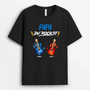Papa_Rockt_Das_Familienleben_Mit_Kindernamen_Personalisiertes_Geschenk_T Shirt_Fur_Papa_Und_Opa_6714862e e580 4ed7 8580 be118fc33ec4